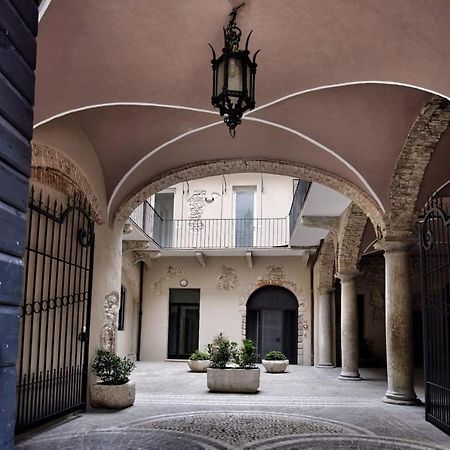 Corte Trento Desenzano del Garda Bagian luar foto
